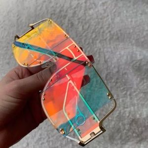 Wide Iridescent Sunglasses With Gold Frames